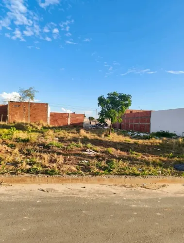 Lote 12x25=300m² No Res,Vida Nova Anapolis -GO