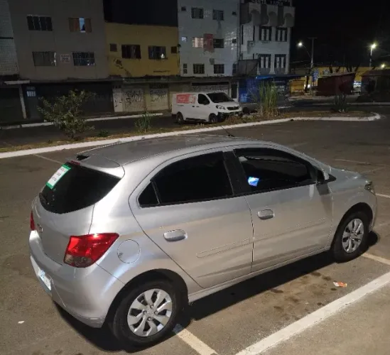 Chevrolet Onix JOY Hatch 1.0 8V Flex Mec. 4P 2019