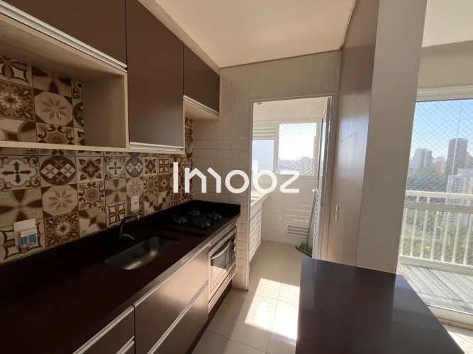 Apartamento à Venda na Vila Andrade, São Paulo-SP: 2 Quartos, 1 Suíte, 1 Vaga de Garagem -