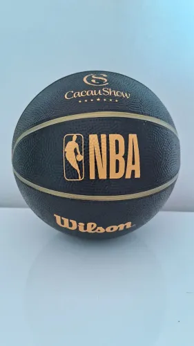 NBA- Mini Bola de Basquete Colecionavel Preta/Dourado Cacau Show (Rara)