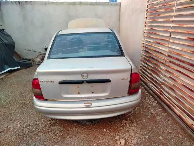 Carro para desmanche