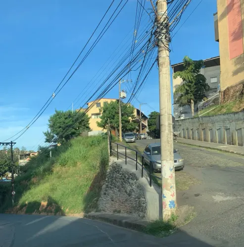 LOTE DE ESQUINA - BAIRRO NOVA GAMELEIRA