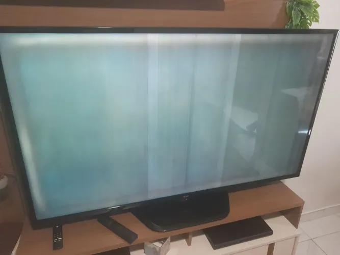 TV LG 60? Smart TV 60LN5700 com defeito 