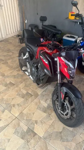 VENDO CB 650F 2019