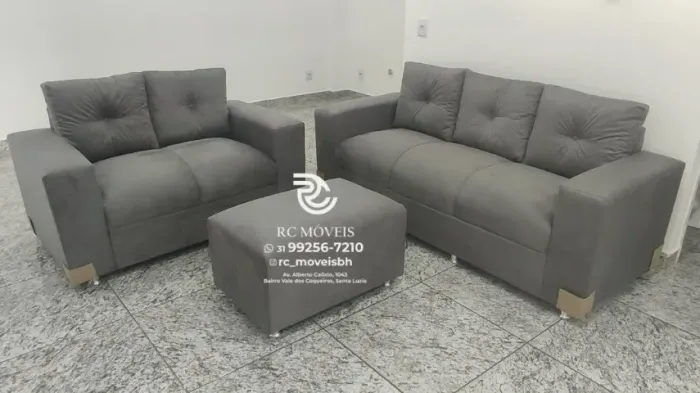 Sofá 2 e 3 pessoas com Puff Suede macio D33 Confortável Direto da Fábrica
