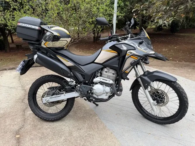 XRE  2022. 11.500km. Part.