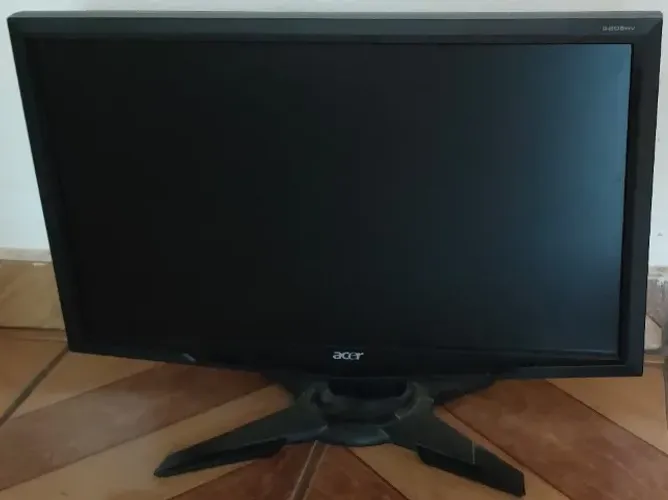 Monitor LCD Acer 20"