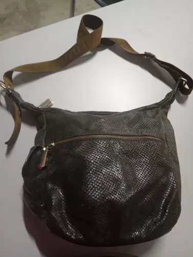 Bolsa em couro croco cobra luz da Lua