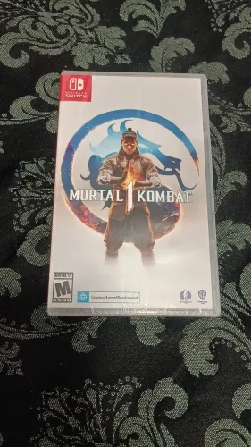 Mortal Kombat 1 - Nintendo Switch - novo e lacrado 