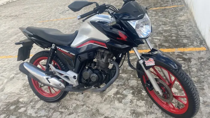 Honda CG Titan 2023 (Edição limitada 40 anos)