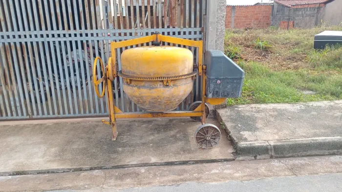 Betoneira CSM 400L