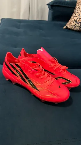 Chuteira de Campo F50 Evo