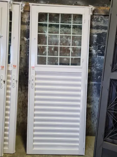 Porta mista completa em aço 