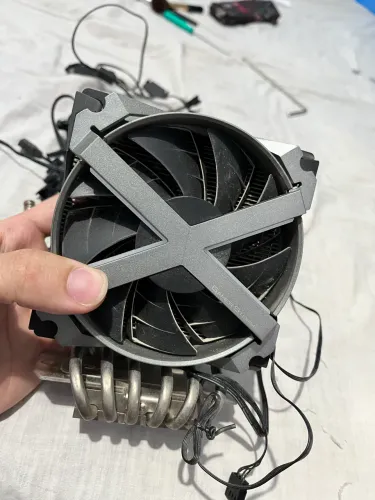 Aircooler Fryzen RGB deepcool TR4/AM4