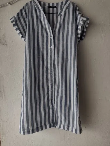 Vendo vestido usado uma vez g