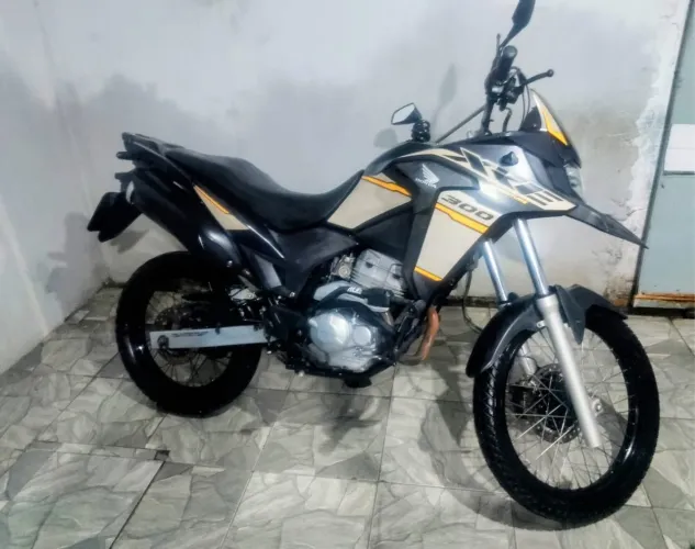 XRE 300 ADV 2023 ACEITA CARTÃO ATÉ 18X FINANCIA PELOS BANCOS
