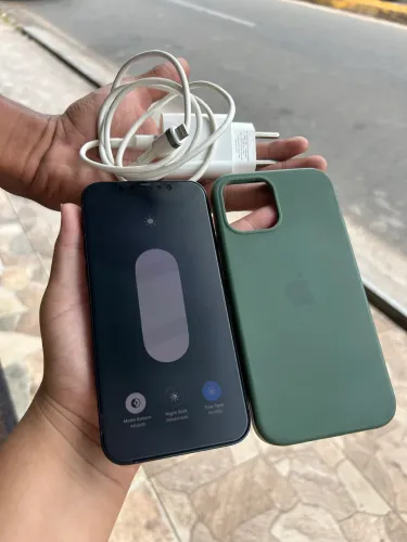Vendo iPhone 12