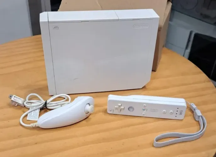 Nintendo Wii com Jogos na Memoria