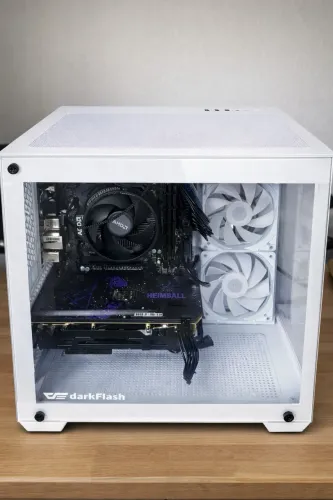 PC Gamer Ryzen 5 + RTX 2060