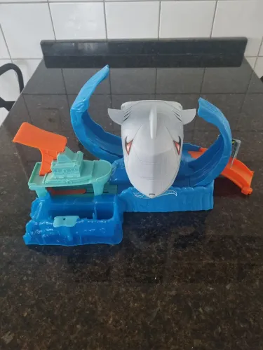 Pista Hot Wheels Tubarão