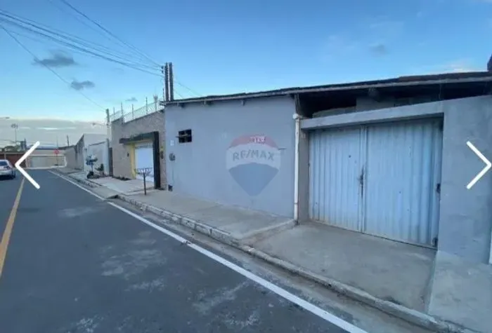 Aluga se 2 casas vizinho ceasa Maceió