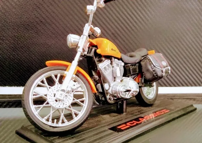 Réplica Harley Davidson Sportstser