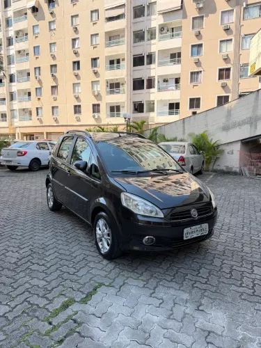 Fiat Idea Attractive 1.4 Fire Flex 8V 5P 2013