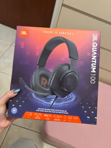 ? Headset Gamer JBL Quantum 100 - NOVO