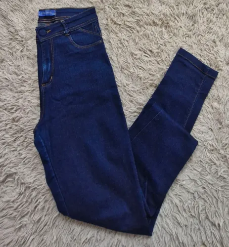 Calça feminina 40