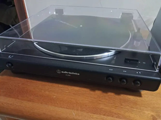 Toca Disco Vinil Automático Audiotechnica Atlp60x Preto