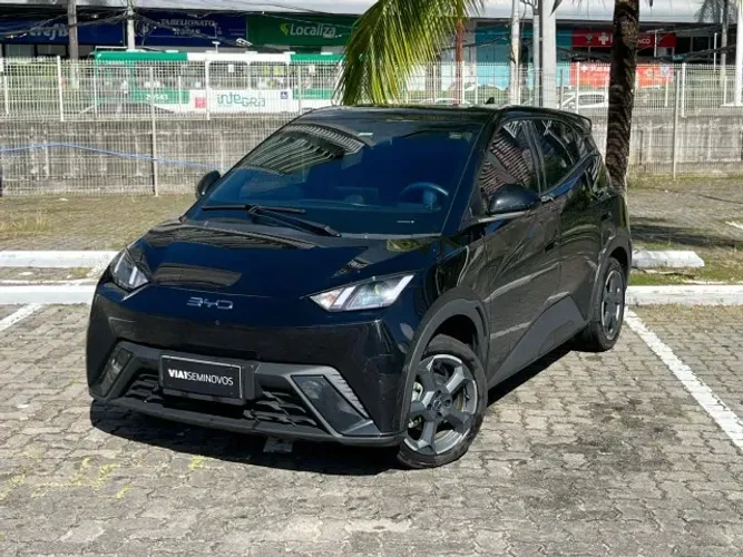 BYD Dolphin EV (Elétrico) 2025