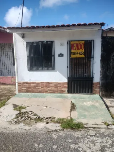 Casa no Conj. Tenone II, px ao Atacadao preço Baixo e da feira da 5ª linha