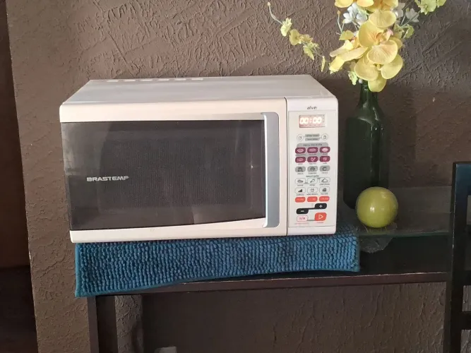 Microondas Brastemp 31 litros ( Funcionando perfeitamente)