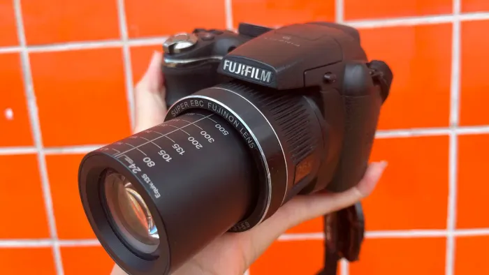 Fujifilm FinePix S3300