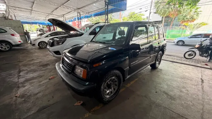 Suzuki Sidekick Metal 1994