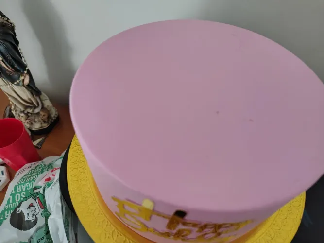 Bolo fake de isopor