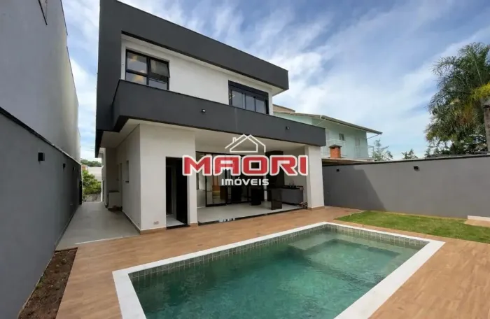 Casa à venda no Condomínio Madre Maria Vilac em Valinhos