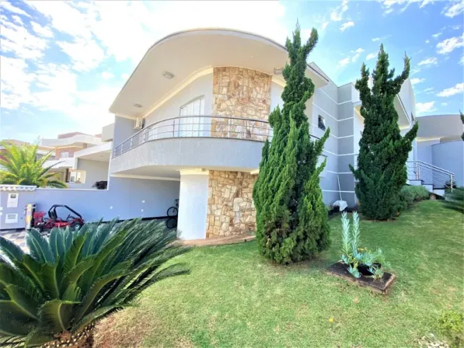 Casa a venda no Condomínio Ipês Amarelos em Americana-SP