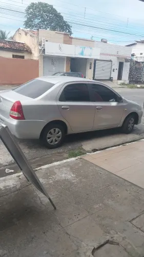 Toyota Etios XS Sedan 1.5 Flex 16V 4P Mec. 2013