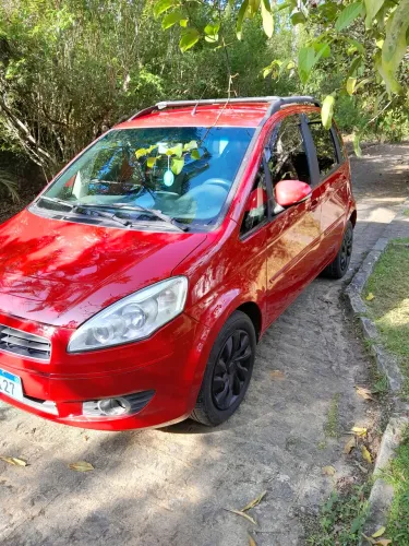 Fiat Idea Attractive 1.4 Fire Flex 8V 5P 2013