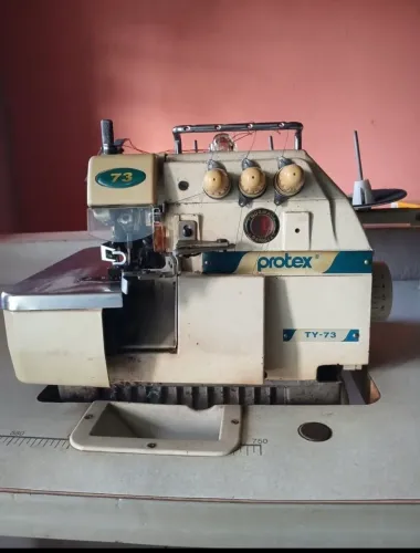 Máquina Overlock - Marabá