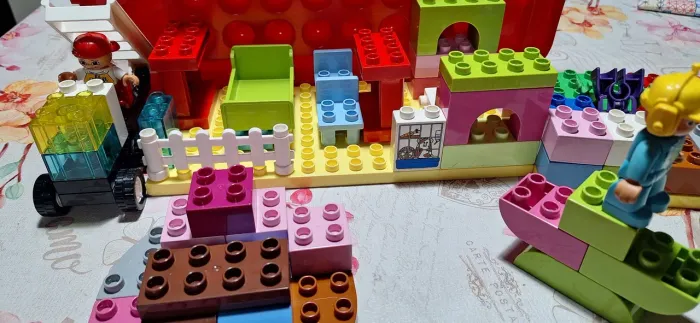 Lego duplo com 70 peças