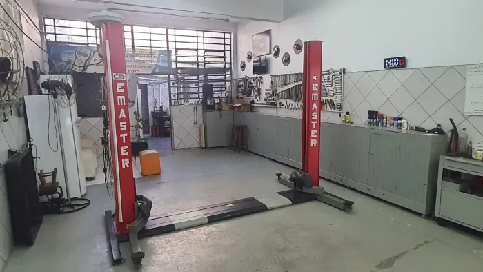 Elevador automotivo emaster 2500 kg trifásico