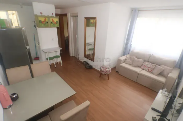 Apartamento Mobiliado com 2 Dormitórios no Fragata
