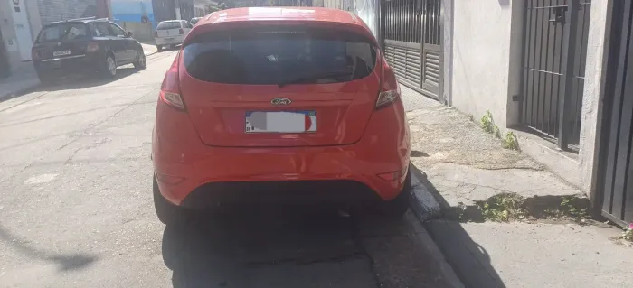 Ford Fiesta 1.5 16V Flex Mec. 5P 2015