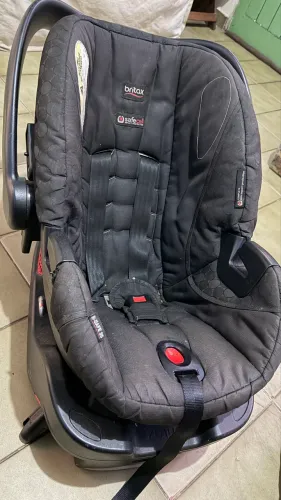 Cadeirinha de bebê para carro