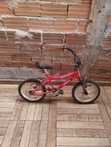 Bicicleta infantil Monark bmx