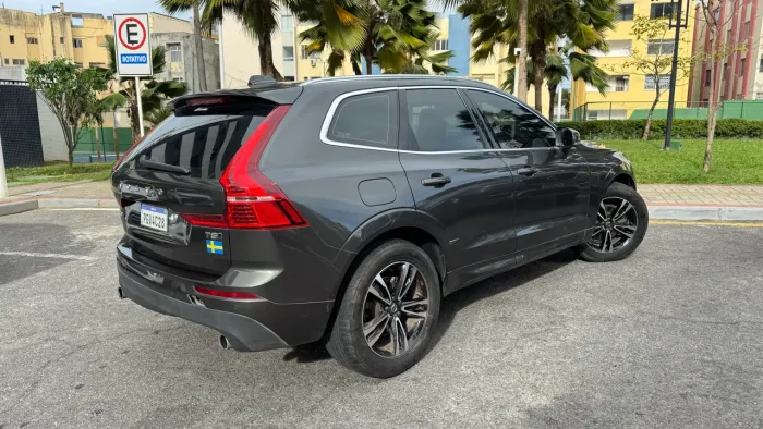 Volvo XC 60 T-5 Momentum 2.0 254cv AWD 5P 2019