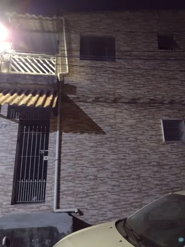Alugo casa itaquera 2 quartos sem garagem próximo rua Jucurucu com Virgínia Ferni $1.100