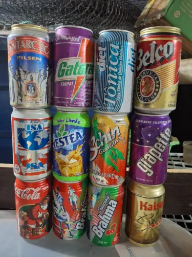 Latas vazias para colecionador